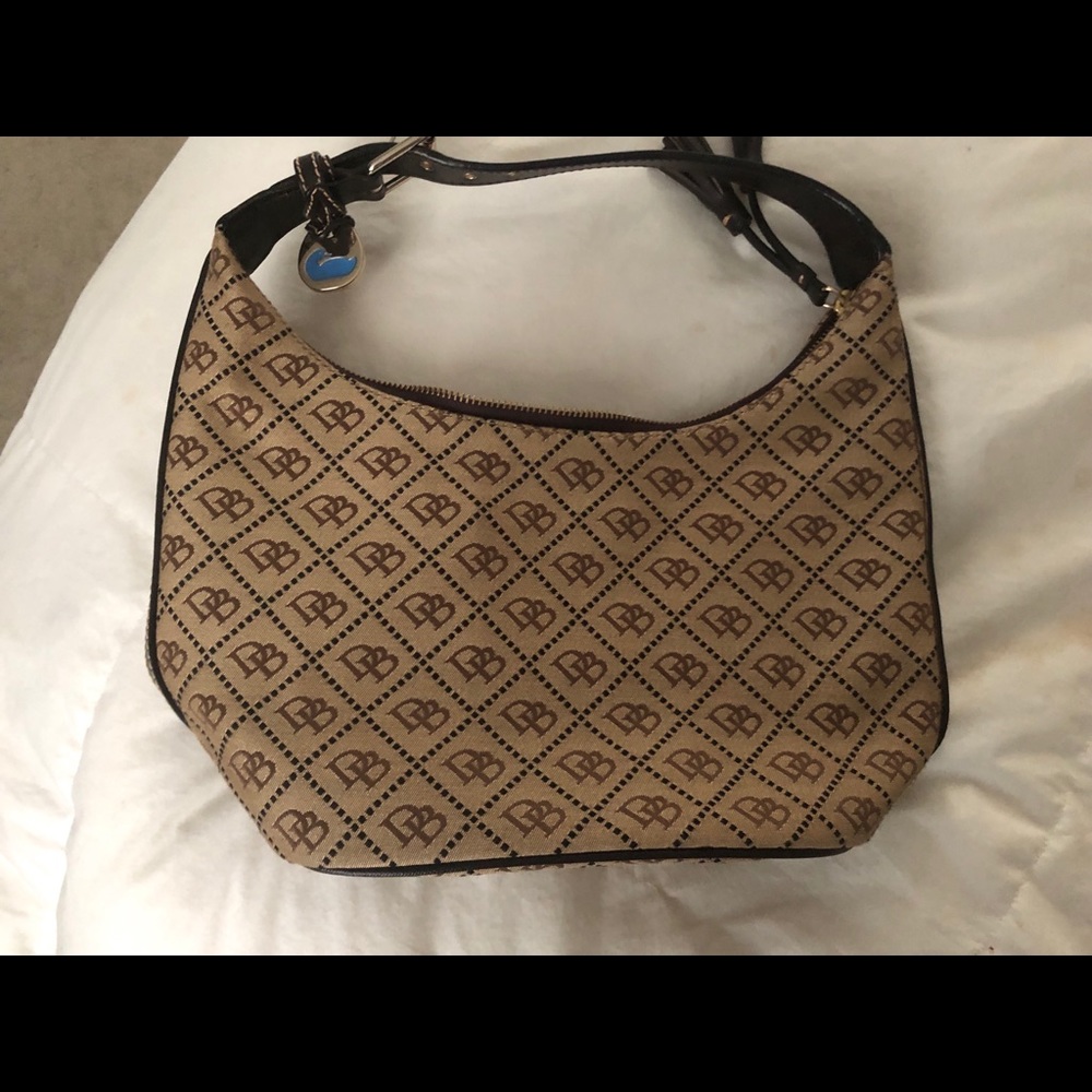 Authentic Dooney & Bourke logo small bucket bag